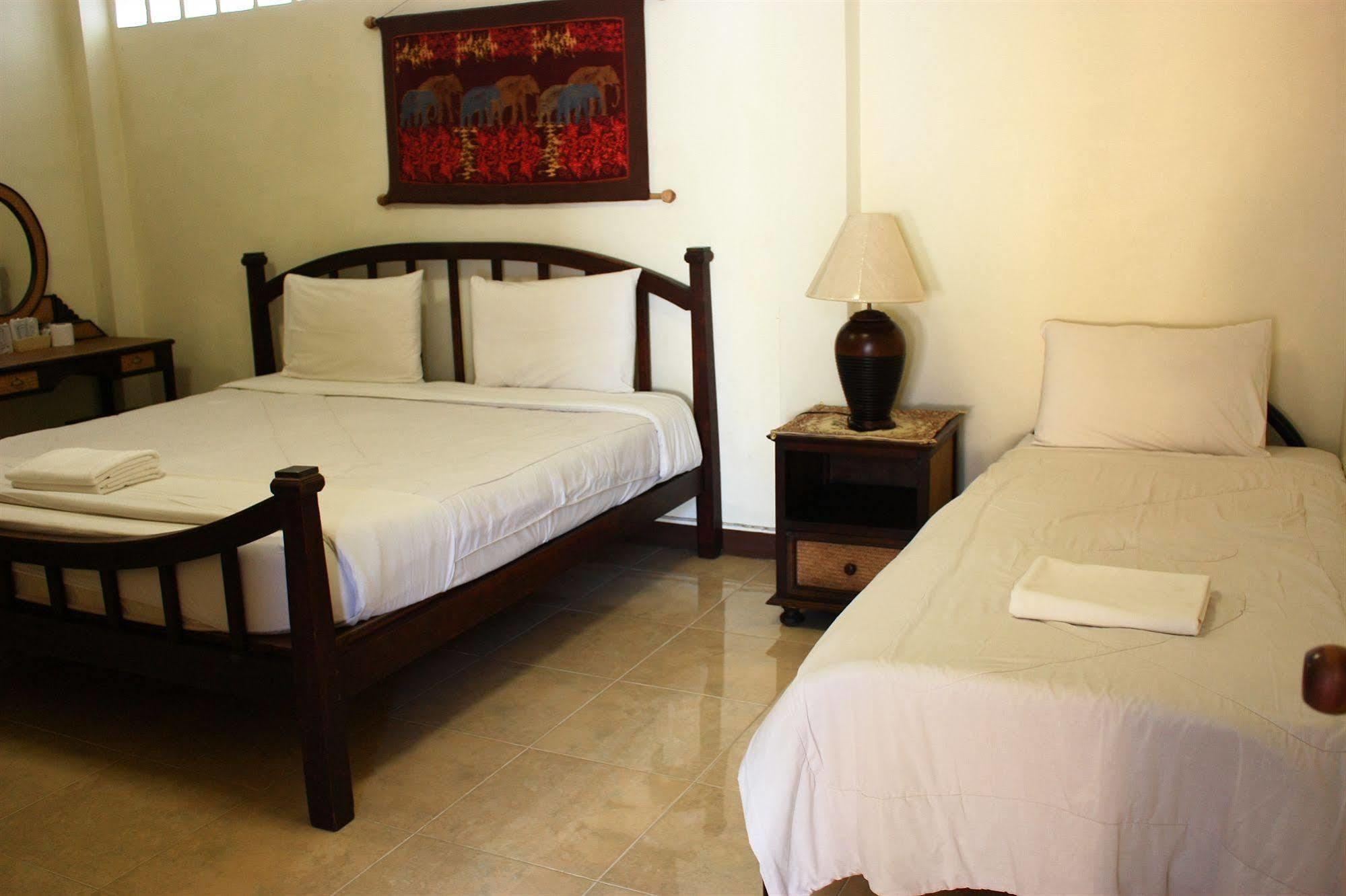 โรงแรมตีฆ้อง - Tri Gong Hotel Čiang Mai Exteriér fotografie